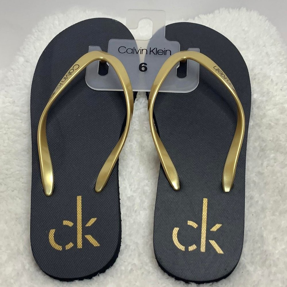NWOT - Calvin Klein Women's Flip-Flops (Size: 6)